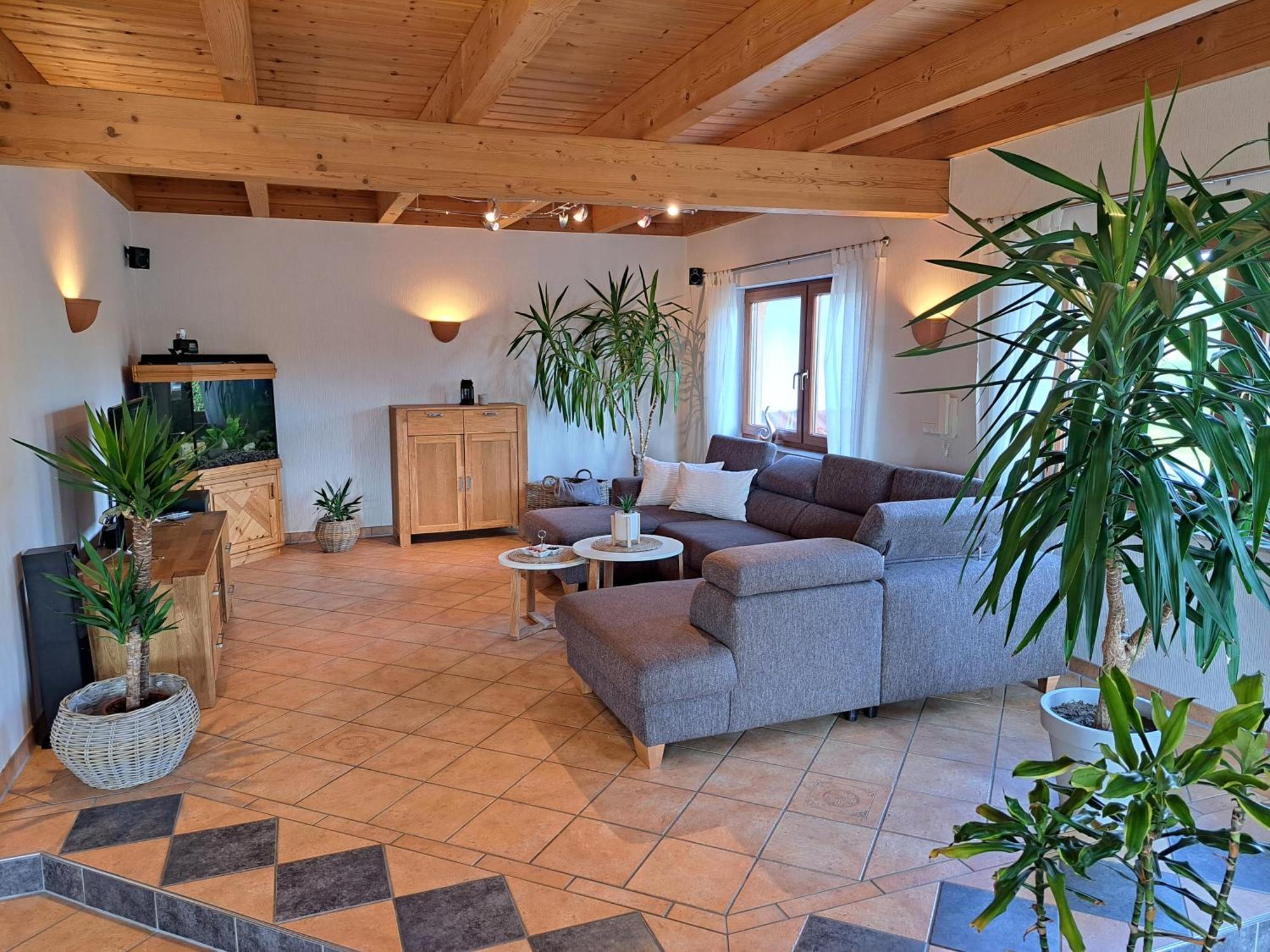 Steewer Landhaus Gemuetliche Ferienwohnung Bis 6 Pers In Ruhiger Ortsrandlage Stebach Luaran gambar